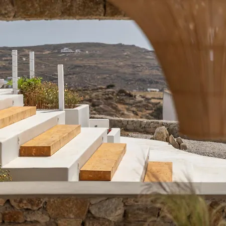 Citadel Natural Stone * Plintri