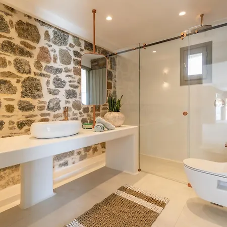 فيلة Citadel Natural Stone Plintri